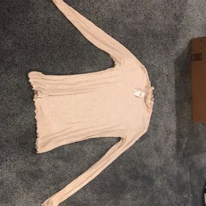 Gap long sleeve lightweight turtleneck
